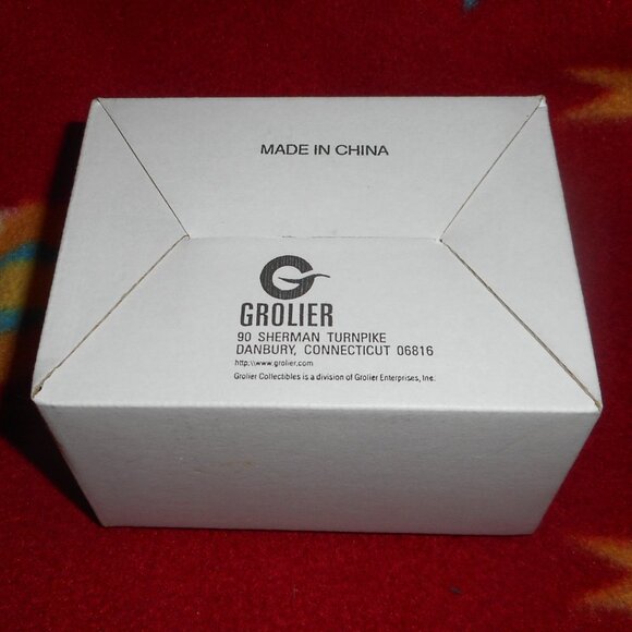 Grolier Collectible Disney Christmas Magic Ornaments - Pocahontas - Picture 6 of 6